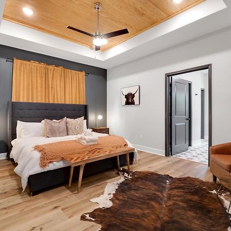 New Take On Midtown Modern Villa Tallahassee Ngoại thất bức ảnh