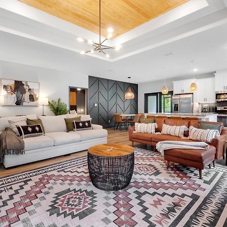 New Take On Midtown Modern Villa Tallahassee Ngoại thất bức ảnh